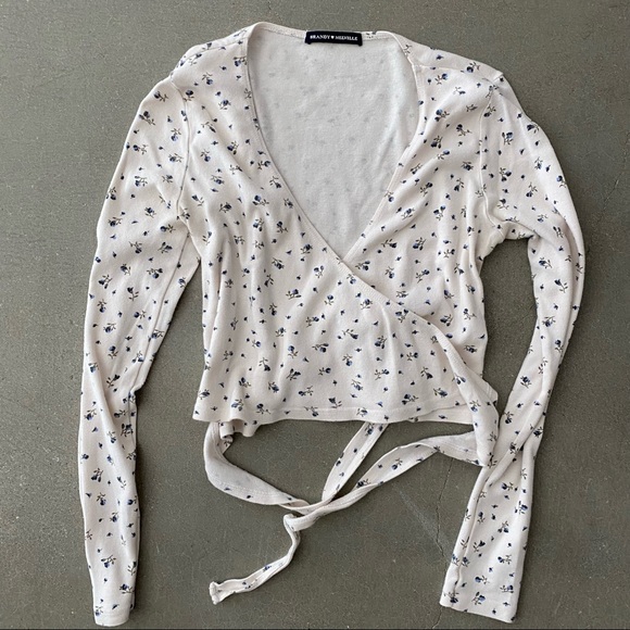 floral wrap top - Picture 1 of 4